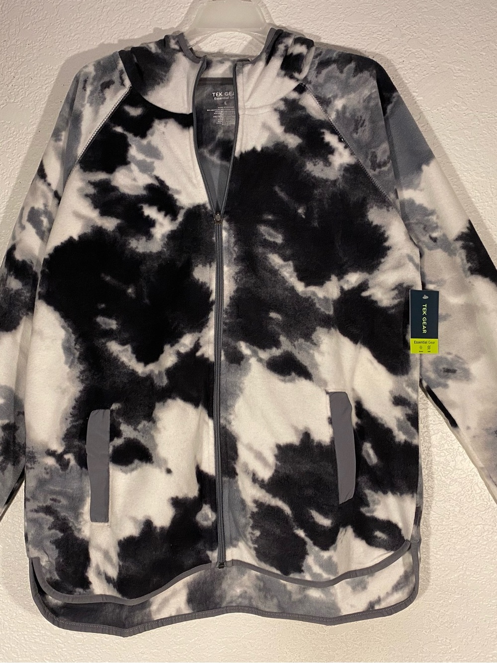 Tek Gear Women’s Black & White Tie-Dye Fleece Zip Jacket